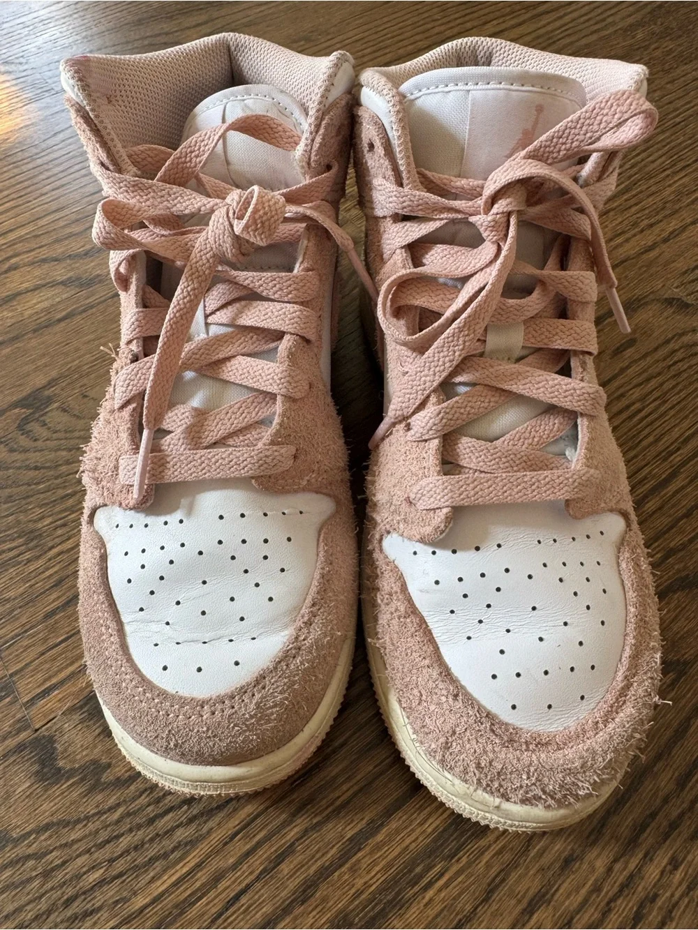 Nike kids mid